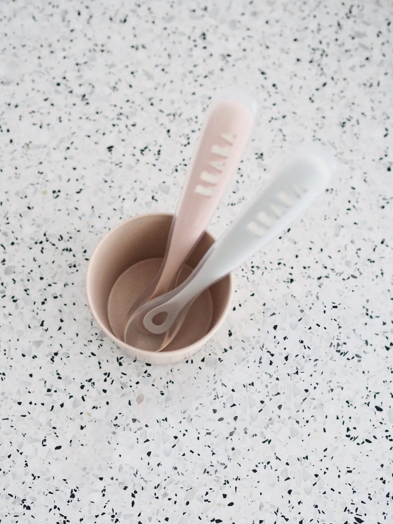Couverts, Vaisselle Et Bavoirs*BÉABA Lot 2 Cuilleres 1Er Age Silicone + Boite De Transport Grey/P